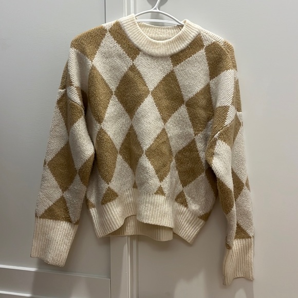 Abercrombie argyle pattern sweater - Picture 3 of 4